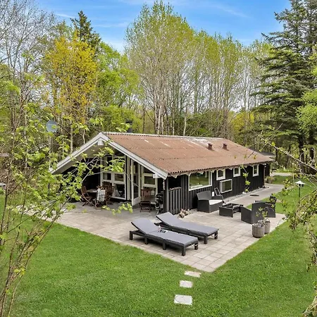 4 Bedroom Gorgeous In