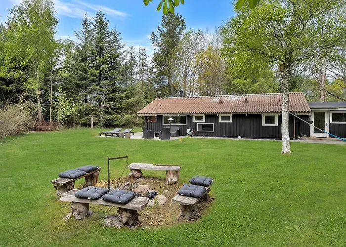 4 Bedroom Gorgeous In *