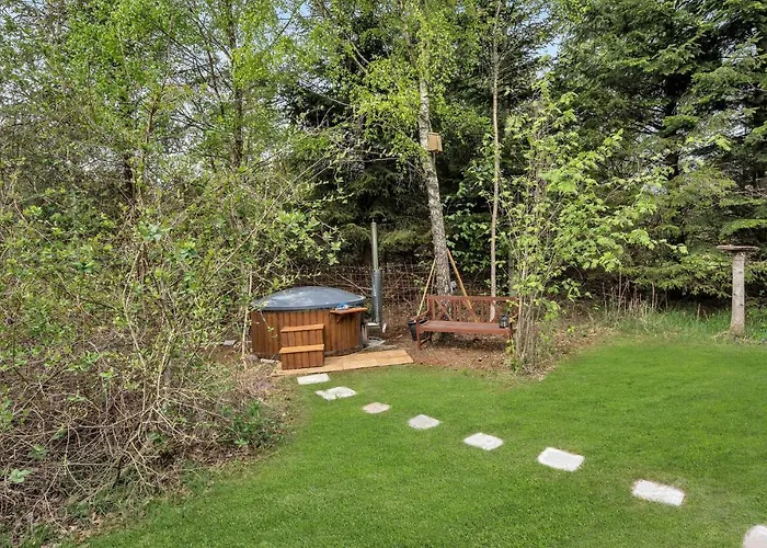 4 Bedroom Gorgeous In